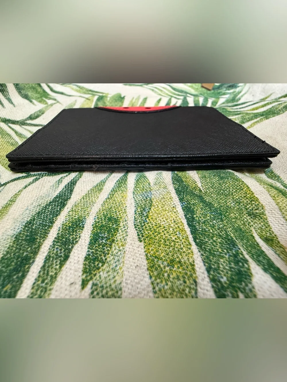Kate Spade Red/Black Ladybug Passport Wallet“Turn over a new leaf” Pristine!